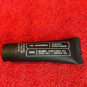 5/$25 - NIB Crabtree & Evelyn the Gardeners Harvest hand cream sample